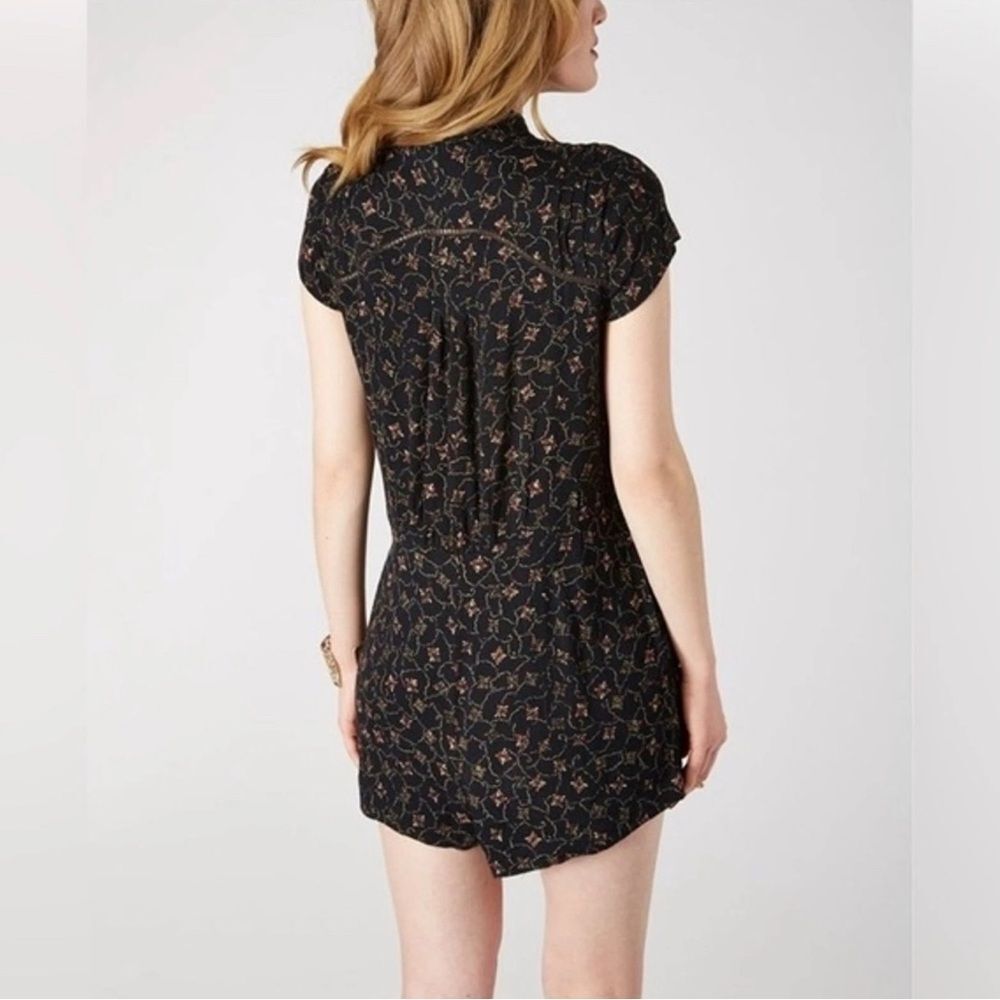 Free People Debby Dot Romper in Black Floral NWOT - Picture 4 of 6